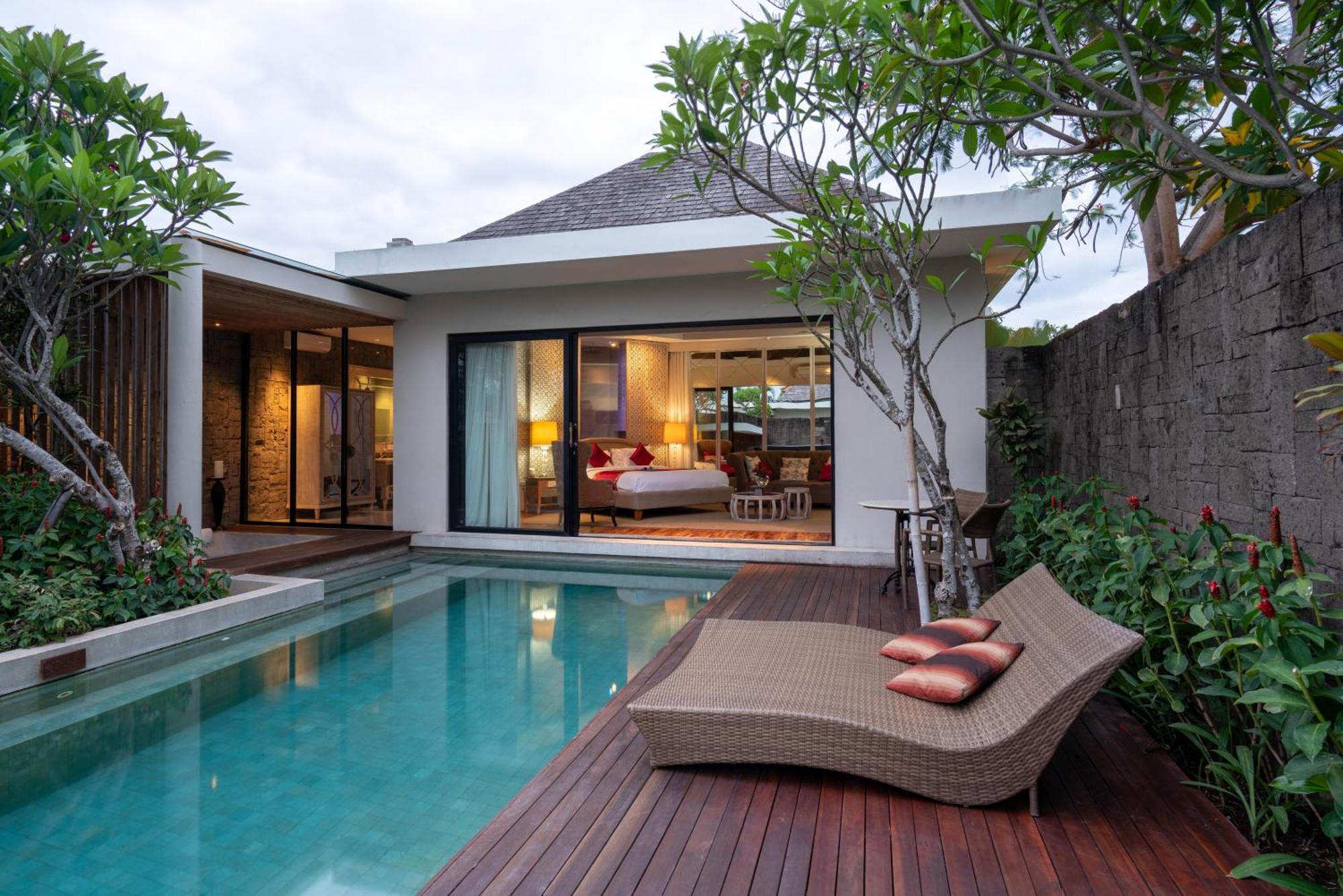 Berry Amour Romantic Villas Семиньяк Экстерьер фото